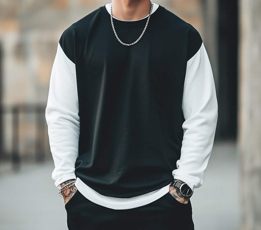 איך לבחור חולצה ארוכה לגבר?