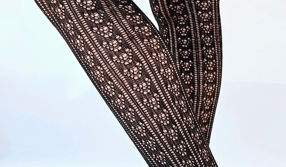 גרביוני תחרה לילדות: הסטייל שיגרום לכן להתאהב מחדש image